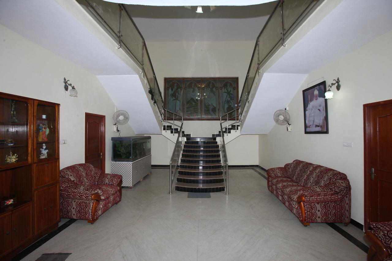 Oyo 935 Hotel Palkhee Mumbai Ngoại thất bức ảnh